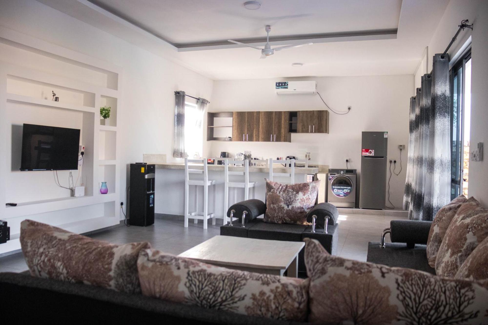 4 U Luxury Bungalows Diani Diani Beach Kültér fotó